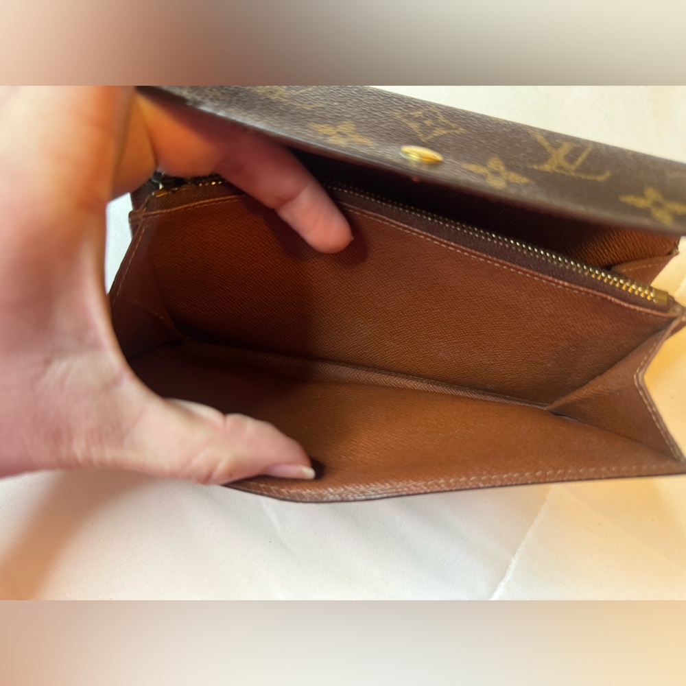 Louis Vuitton Monogram Sarah Long Wallet EUC With Box - Picture 7 of 16